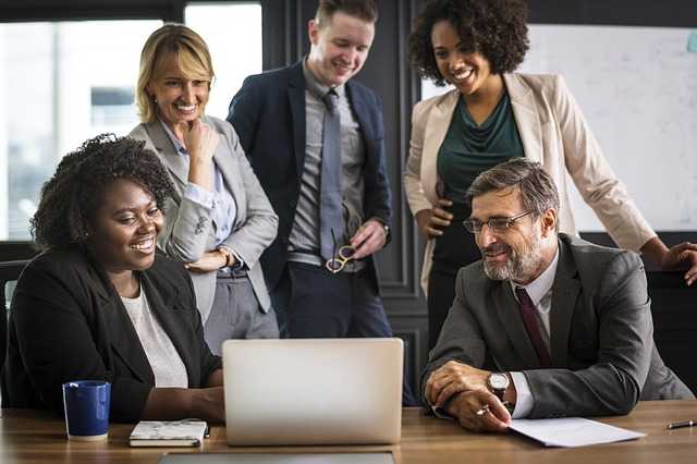 Business person discussion